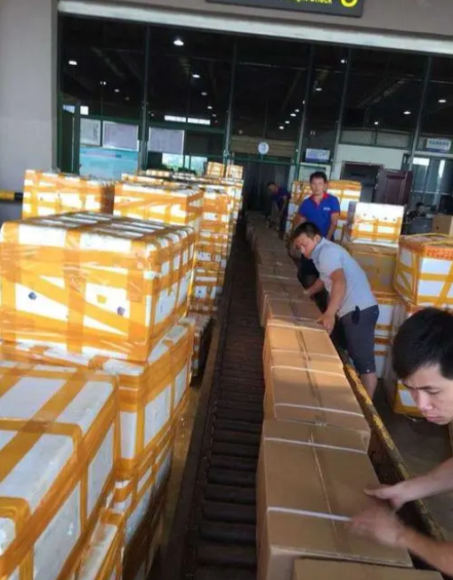 机场航空物流北京机场空中快递航空运输
