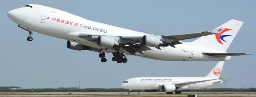 航空货运为什么比重货陆运快90%上海到新疆26小时送达
